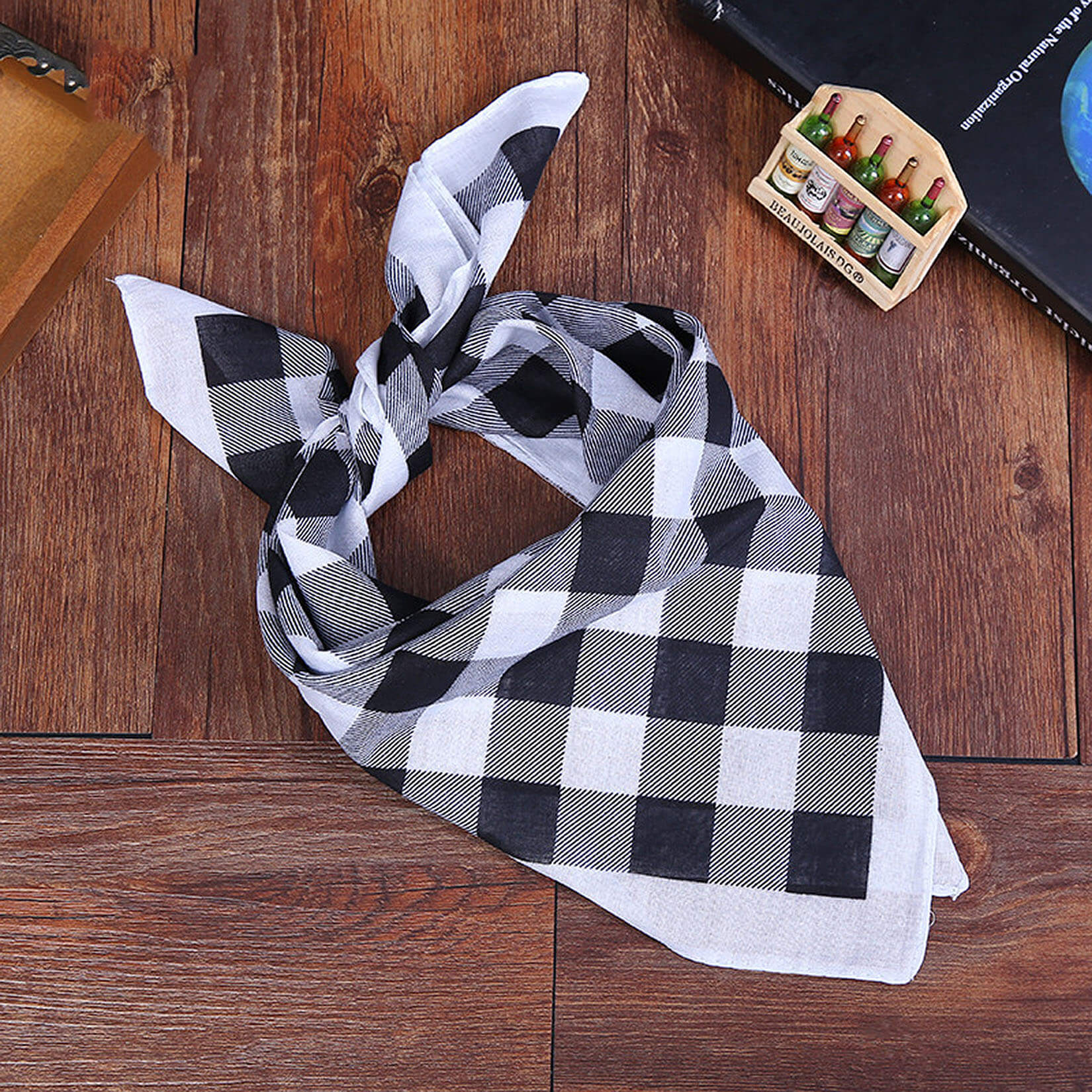 Plaid pet unisex headscarf-Plaid pet unisex headscarf-Detail Picture