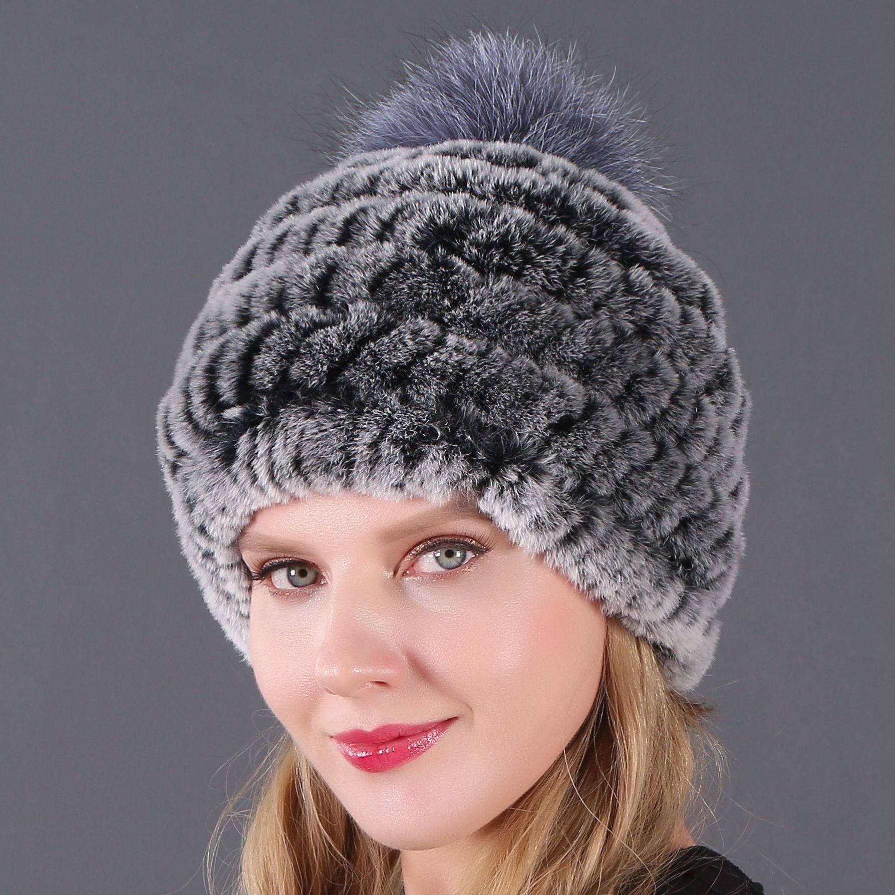 Autumn and winter ladies fur hat Rex rabbit fur warm fox fur ball cap ball cap