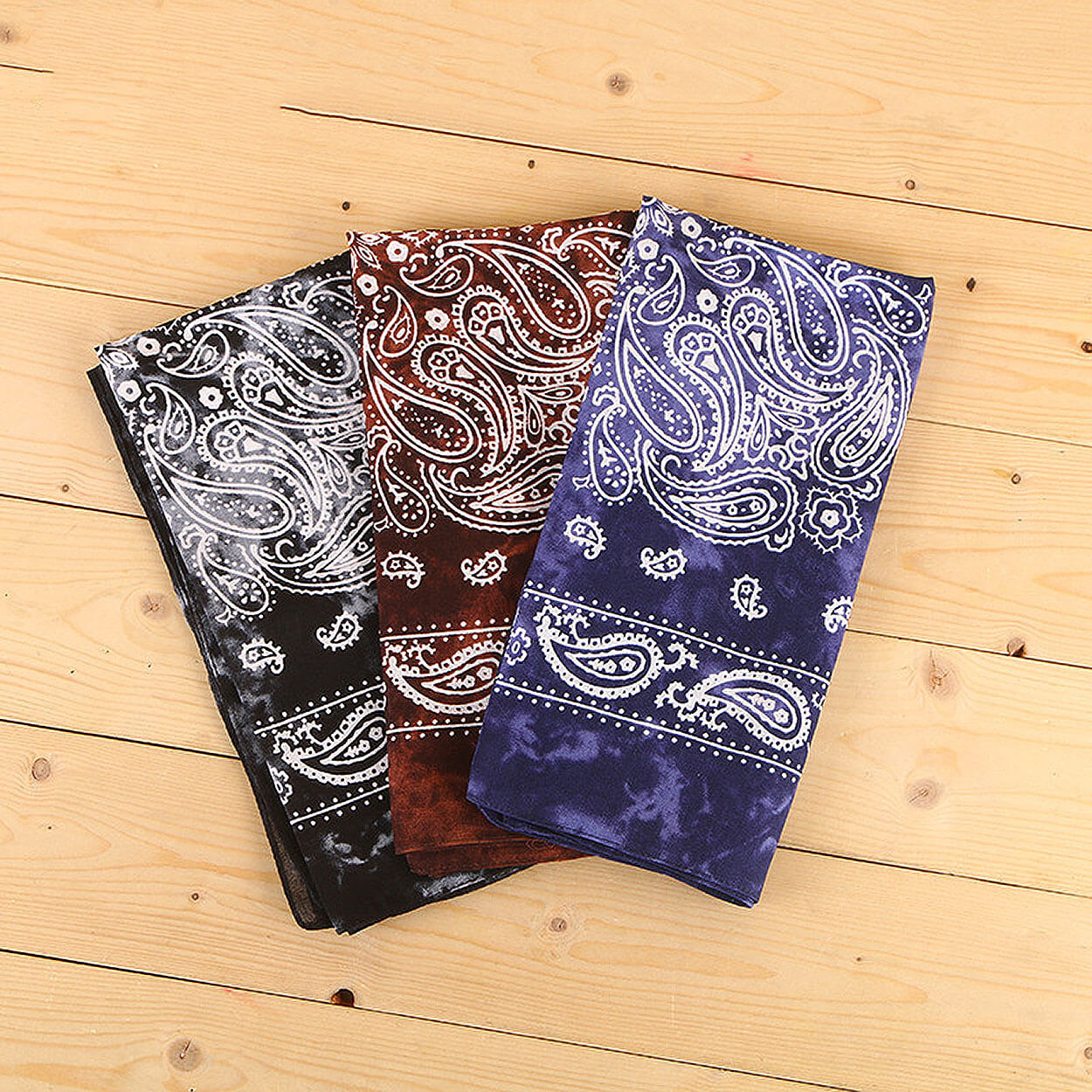Cotton Large Paisley Bandanas for Men-Side Picture