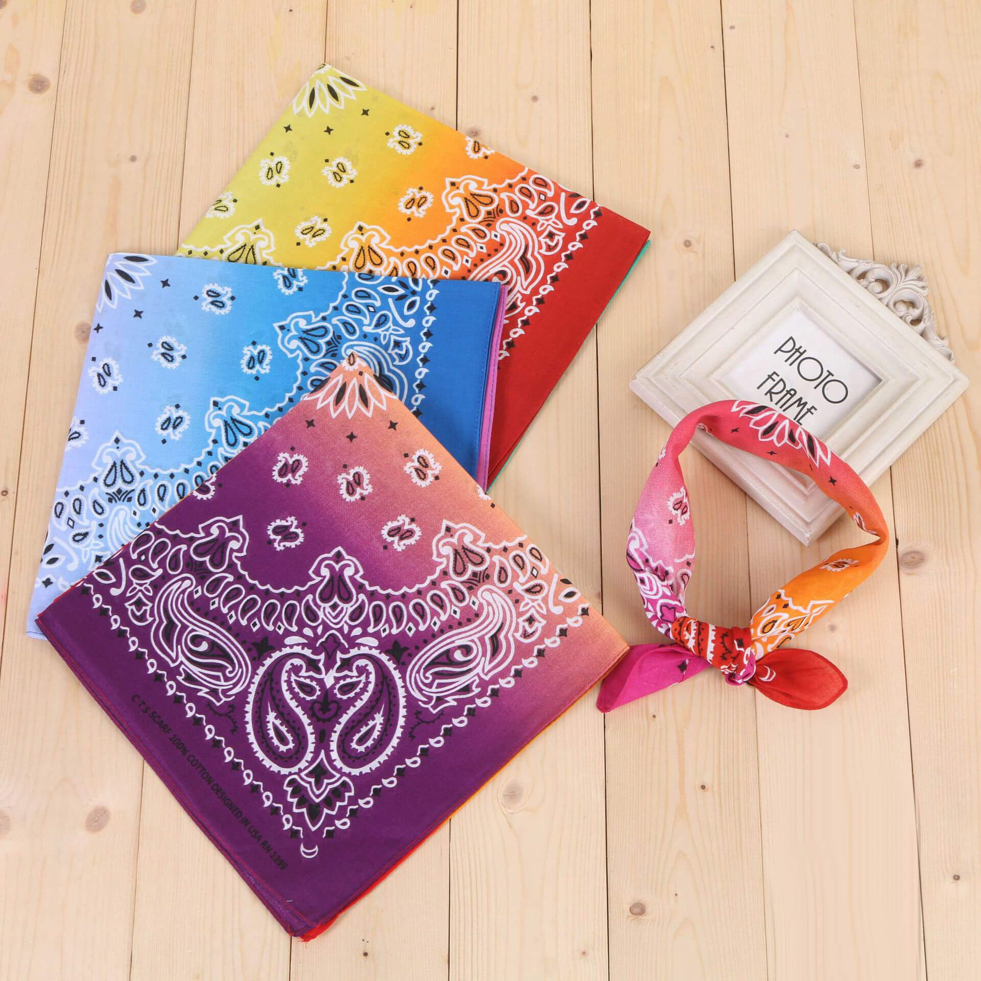 Novelty Gradient Cotton Bandana Paisley Print Head Wrap Handkerchief-Effect Picture