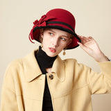 Elegant bowler hat for women Autumn and winter England vintage basin hat fashionable flowers keep warm